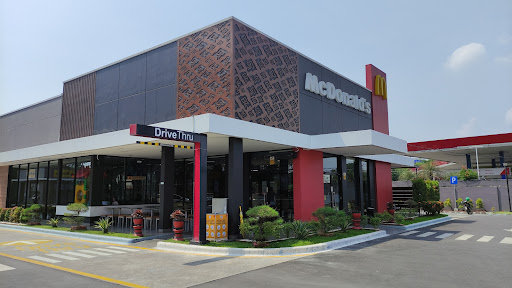 McDonald's Brigjen Darsono