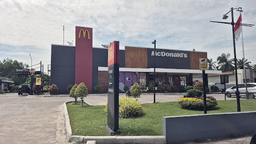 McDonald's Pancing