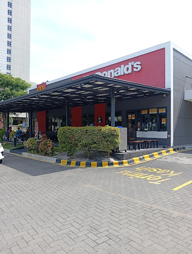 McDonald's The Park Solo Baru