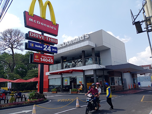 McDonald's MT Haryono Malang