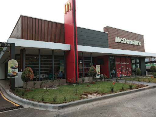 McDonald's Cut Meutia Bekasi