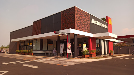 McDonald's Brigjen Darsono