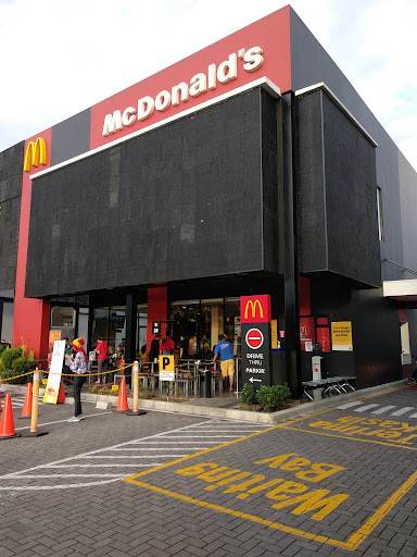 McDonald's Depok Plaza