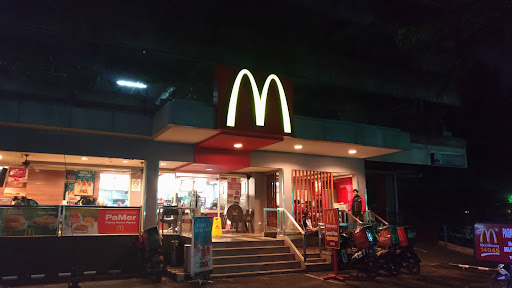 McDonald's Plaza Sentral