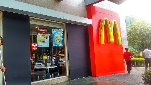 Mcdonald's ,Matahari mall daan mogot