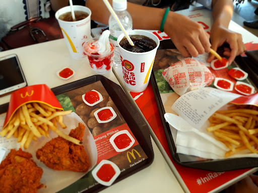 McDonald's Mall Cijantung