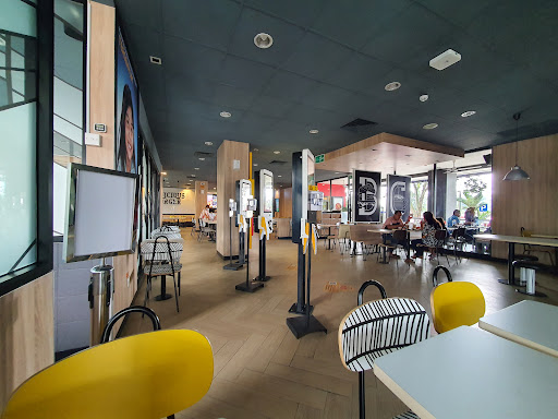 McDonald's Telkom Legok