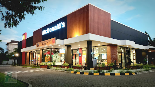 McDonald's Summarecon Mutiara