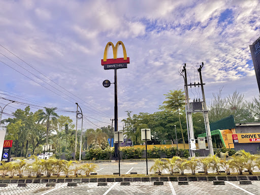 McDonald's Simpang Tiga Pekanbaru