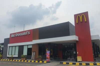 mcdonalds deltamas bekasi
