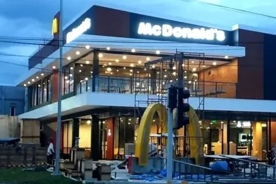 mcdonalds hb jassin gorontalo