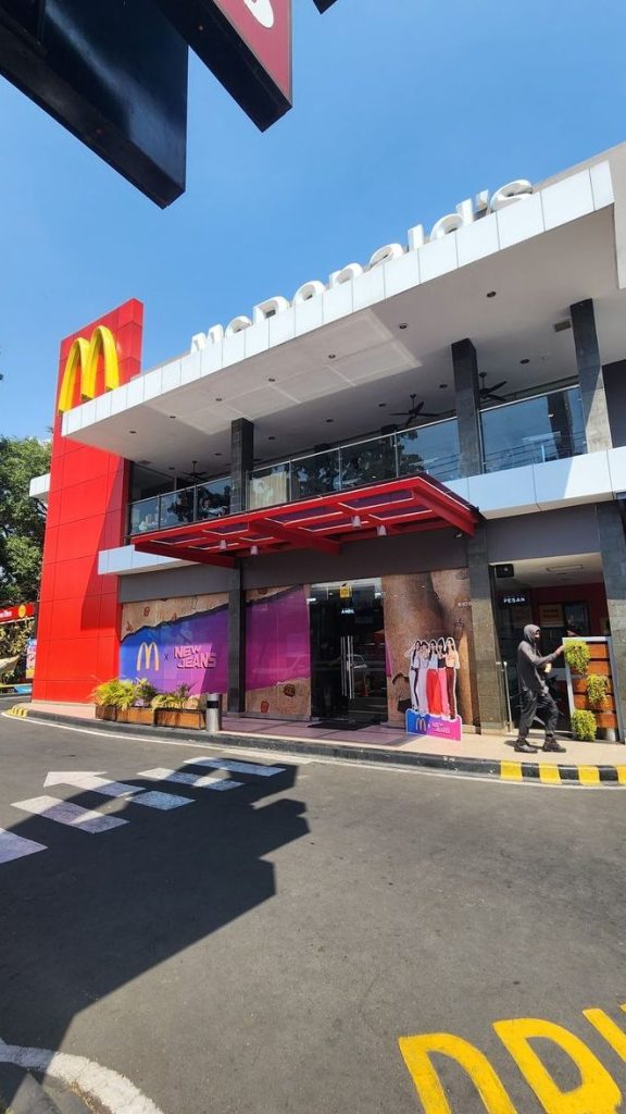 mcdonalds mt haryono malang