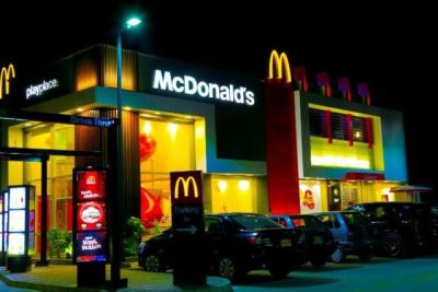 mcdonalds terbaik di kebomas 1