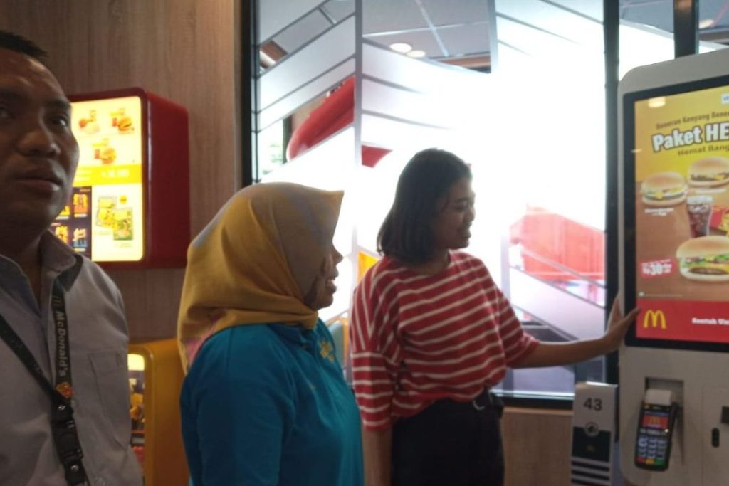 mcdonalds terbaik di madiun 1
