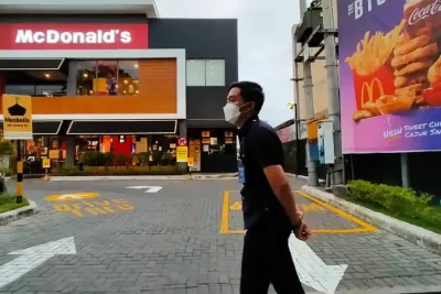 mcdonalds terbaik di mataram